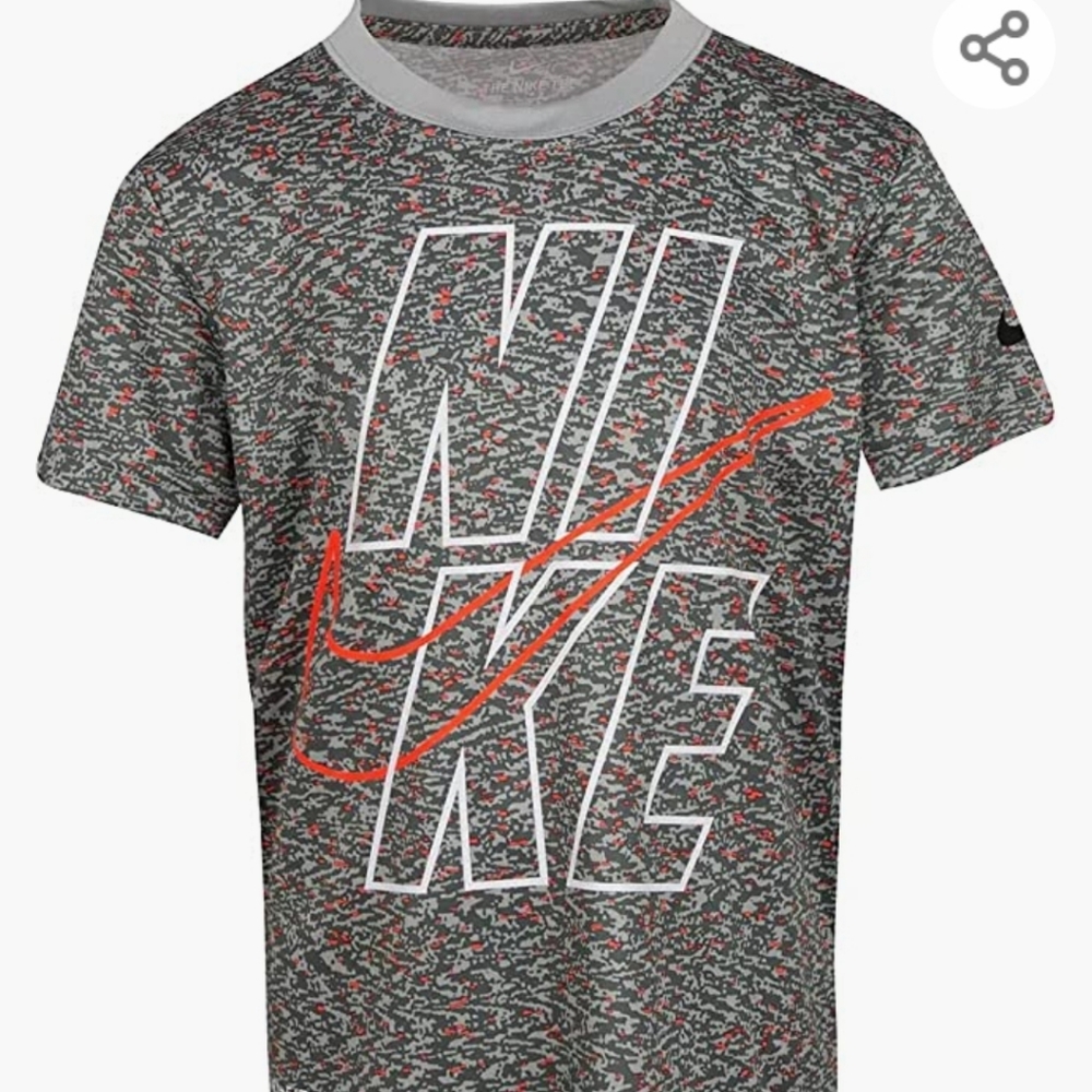 🆕️ Nike Tee